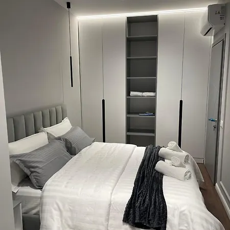 Comfort Hotel *